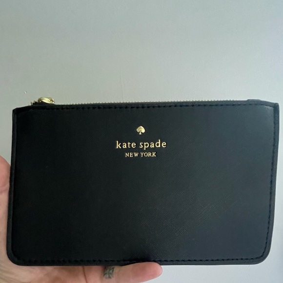 Kate Spade L Wristlet NWOT - Picture 6 of 6